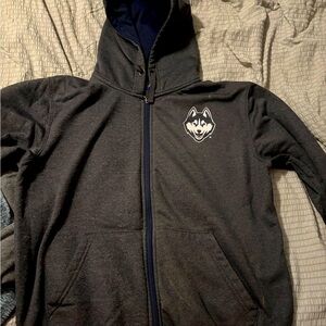 Small Uconn Huskies grey zip up with pockets, fleece lined